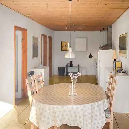 Apartamento Elef - 2-0km From The Sea By Interhome *